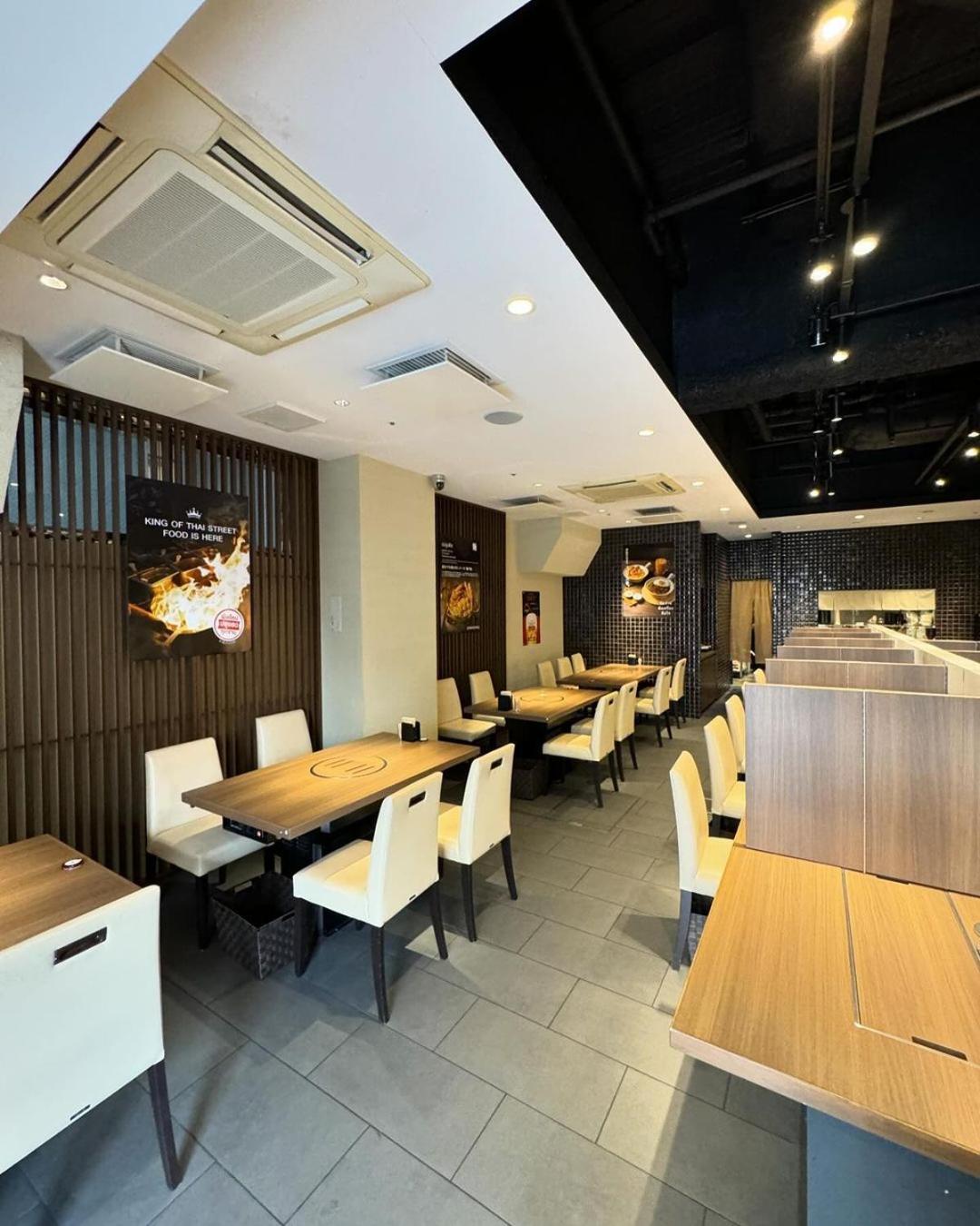 Отель Lub D Osaka Honmachi - Near Dotonbori & Next To Hommachi Station Экстерьер фото